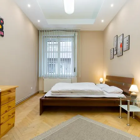K17 Kinizsi Apartman