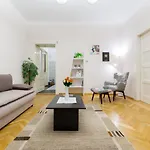 Apartmán K17 Kinizsi *